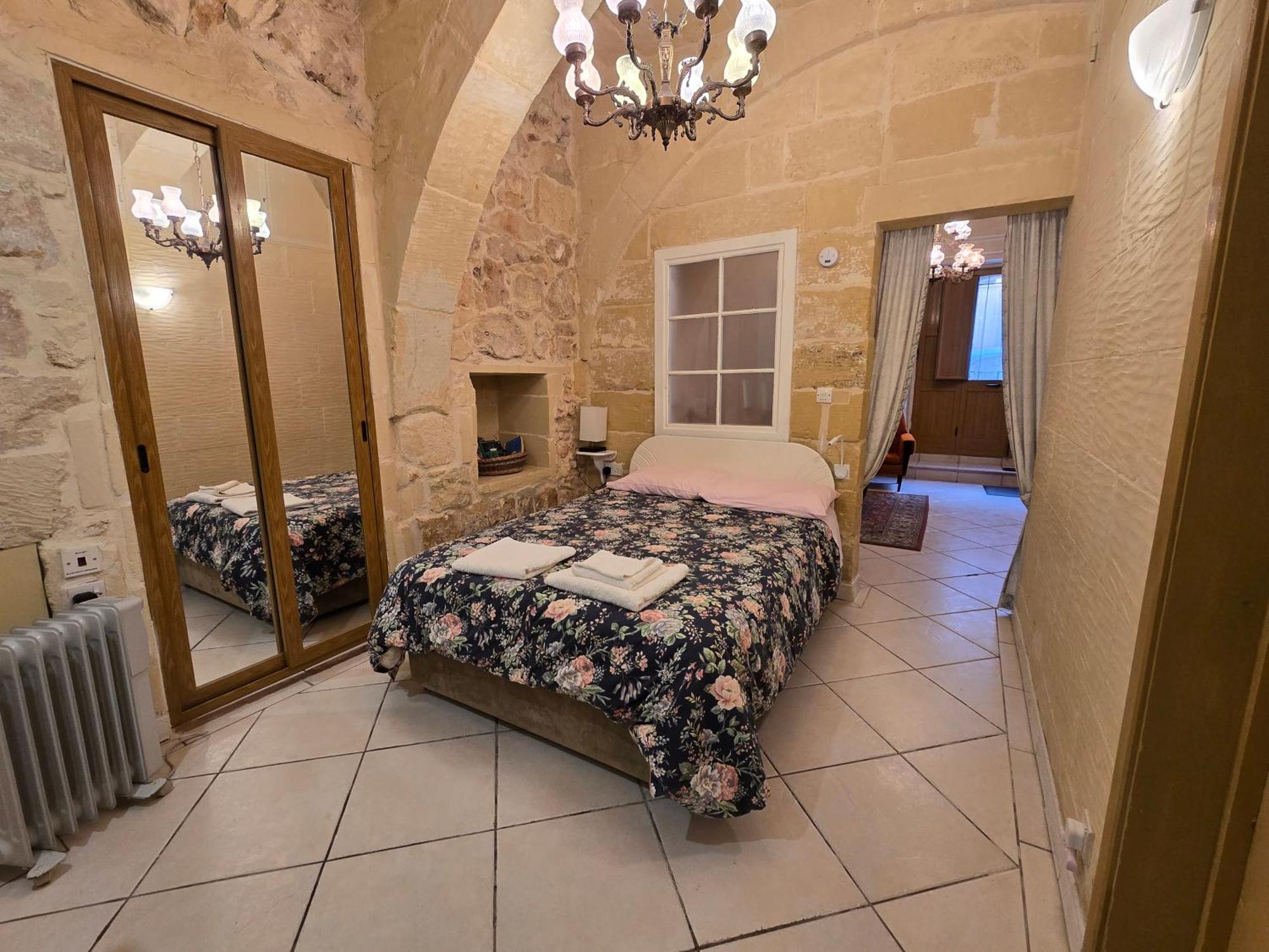 Appartement Charming Rustic Getaway In Xaghra, Gozo. Extérieur photo